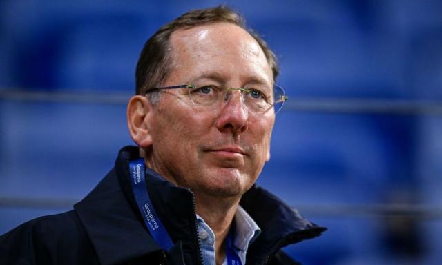 开云官网-没有人比这个美国佬更懂“当被告”的滋味